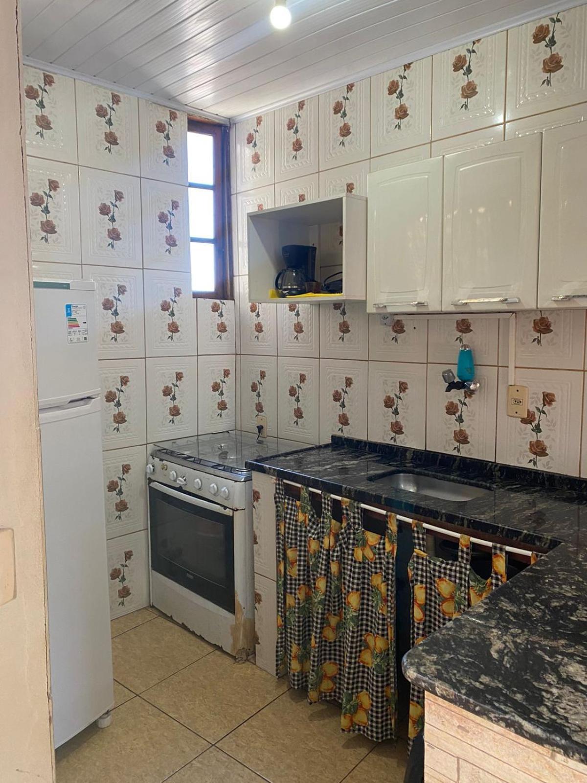 Apartamentos No Centro アハイアウ・ド・カボ 部屋 写真